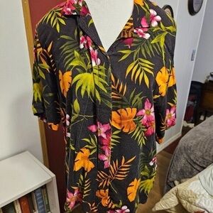 Vibrant Floral Men's Casual Shirt